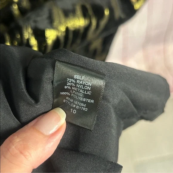 Tuckernuck Pomander Place New Metallic Velvet burnout Samantha dress gold sz 10 - Picture 9 of 9